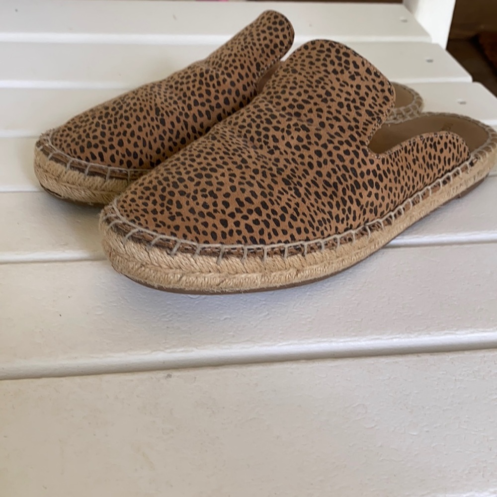 Universal Thread Espadrille Slides - image 1